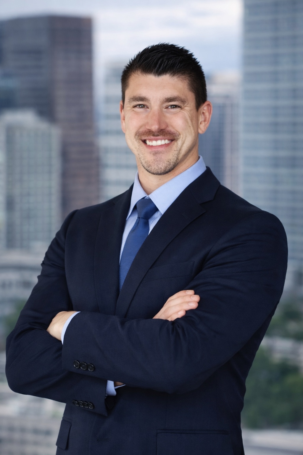 Dillon Ponder headshot