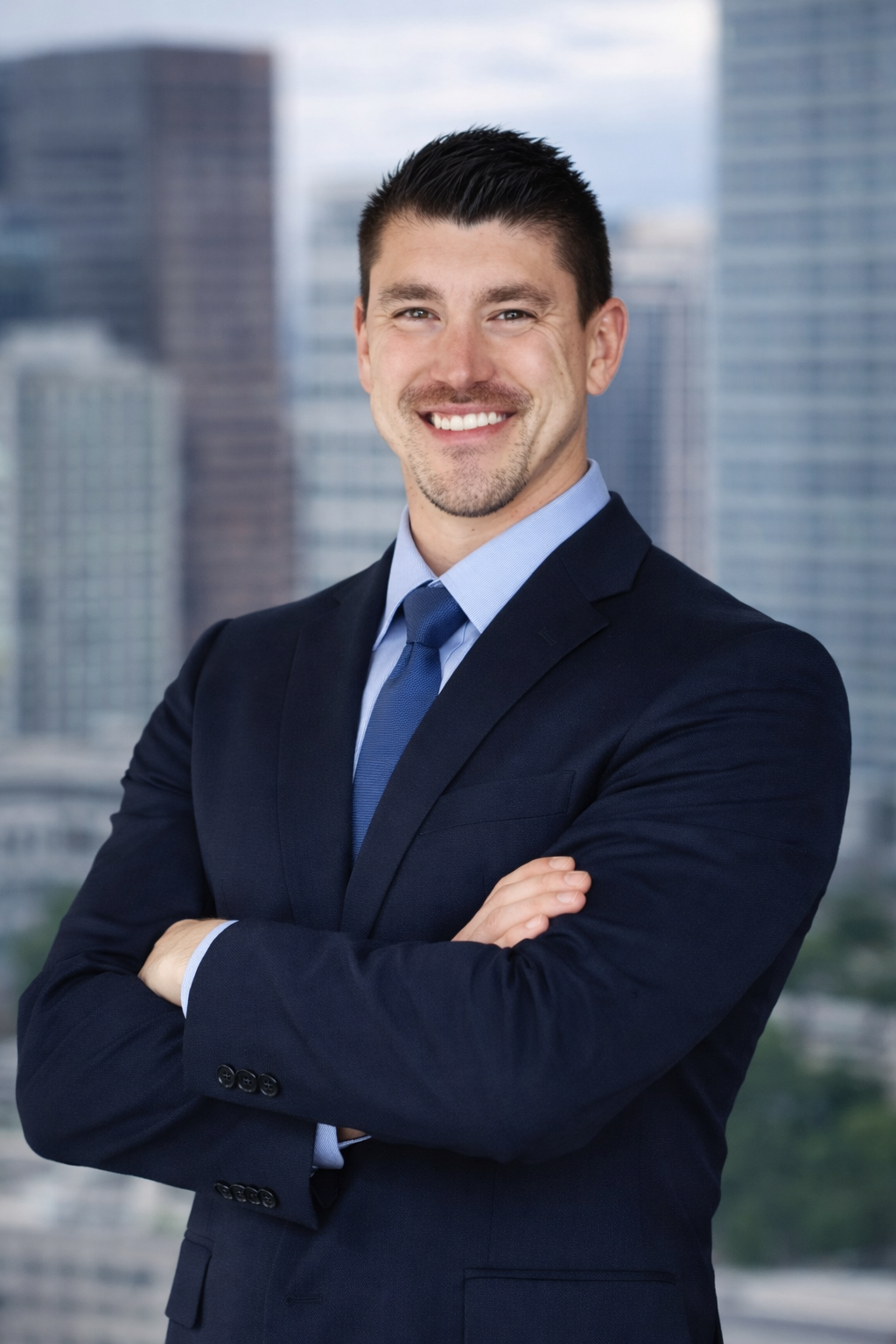 Dillon Ponder headshot